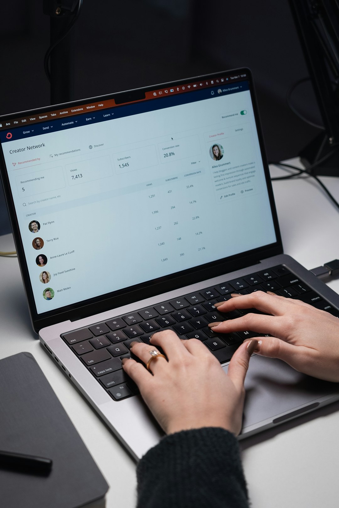 AI Customer Service Best Practices: 5 Real-World Enterprise Automation Cases for 2026